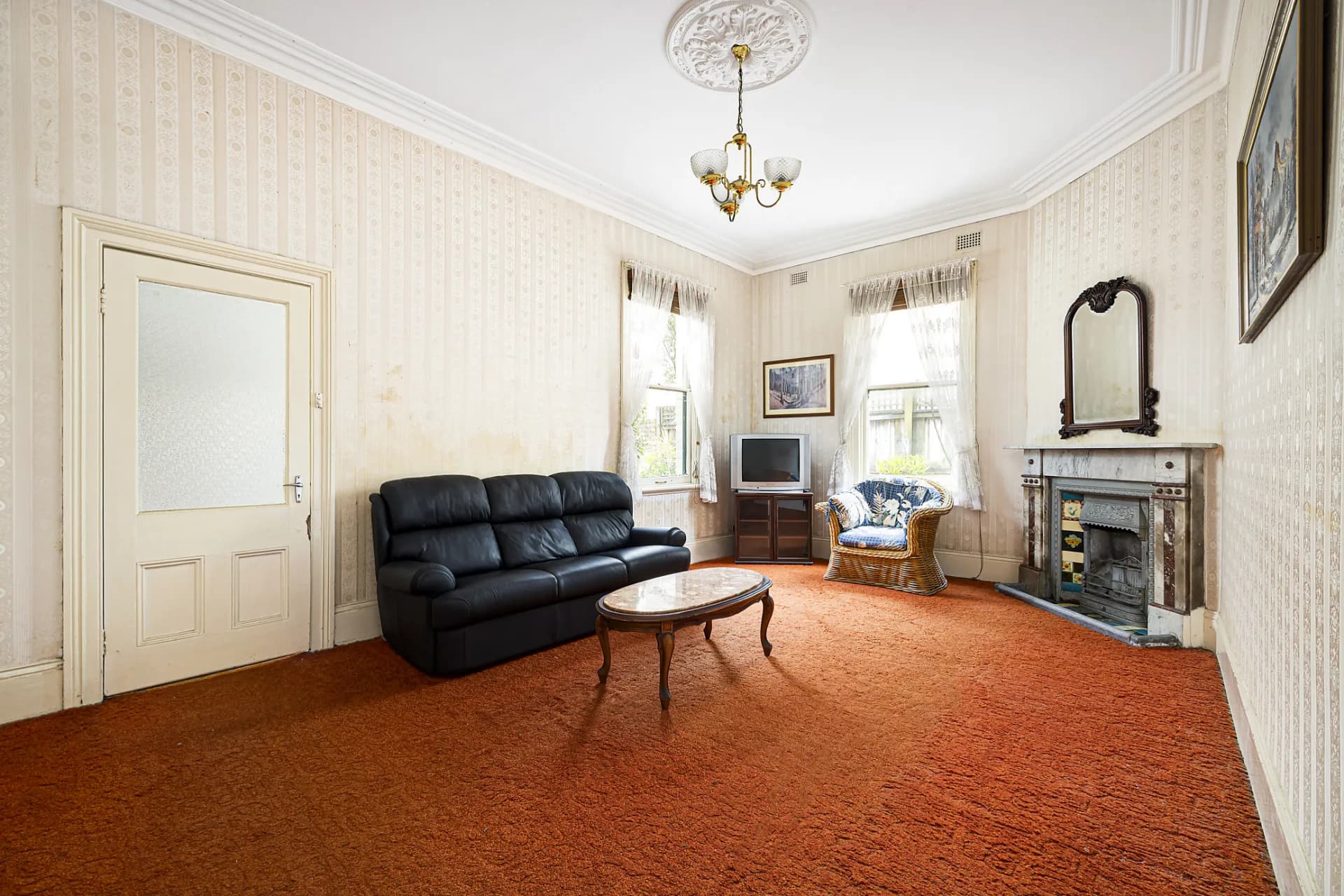 21 Edmund Street, Queens Park - Thumbnail 2