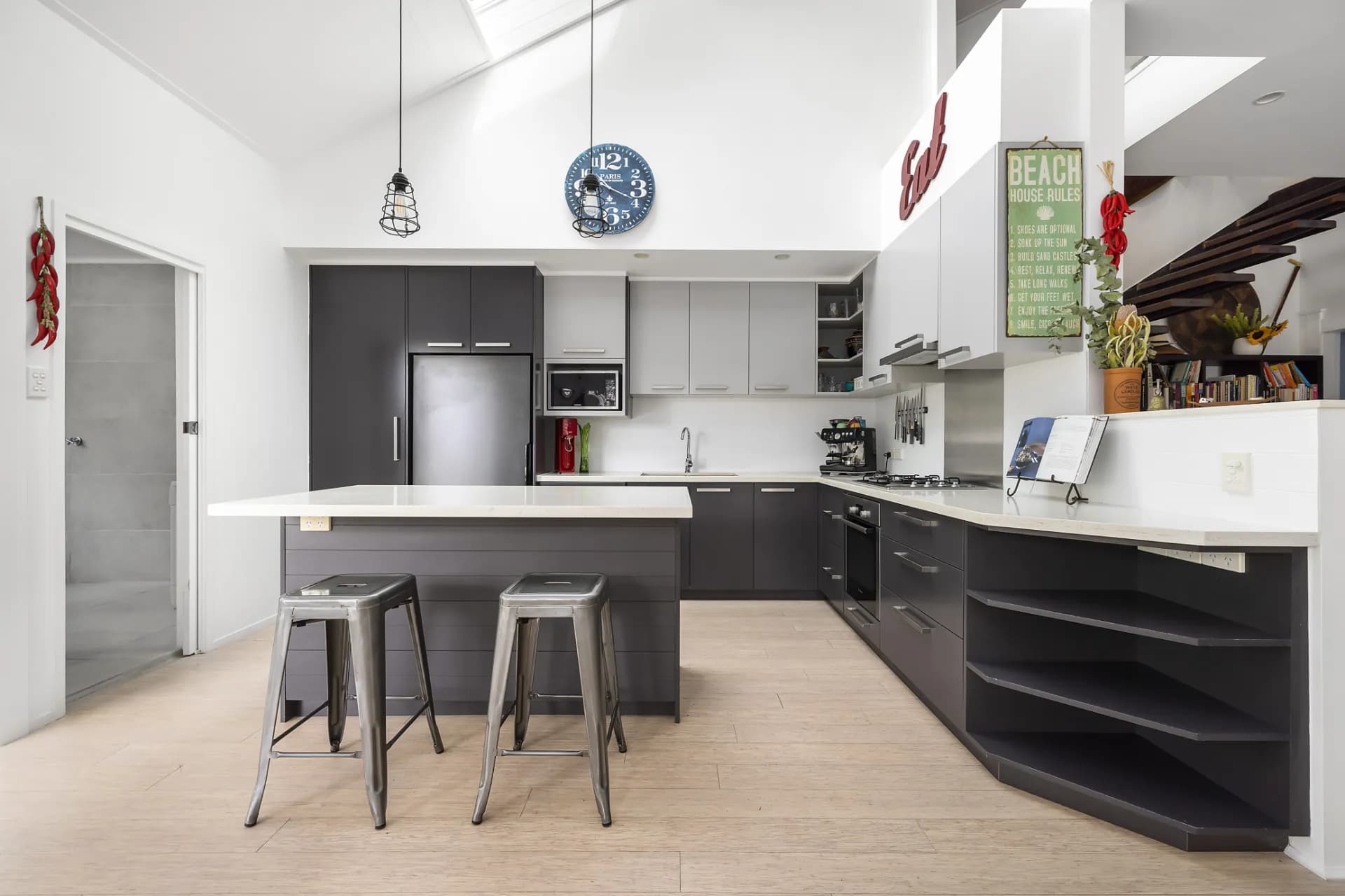 3 Allan Avenue, Clovelly - Thumbnail 3