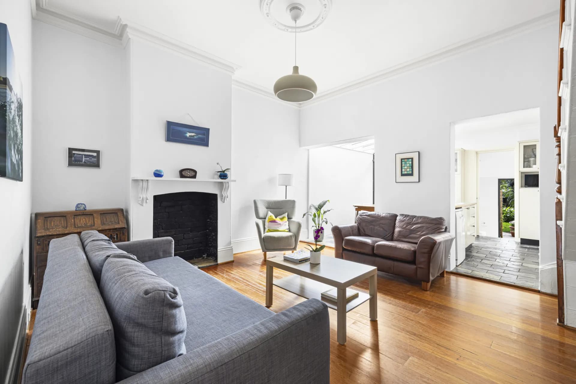 121 Carrington Road, Queens Park - Thumbnail 3