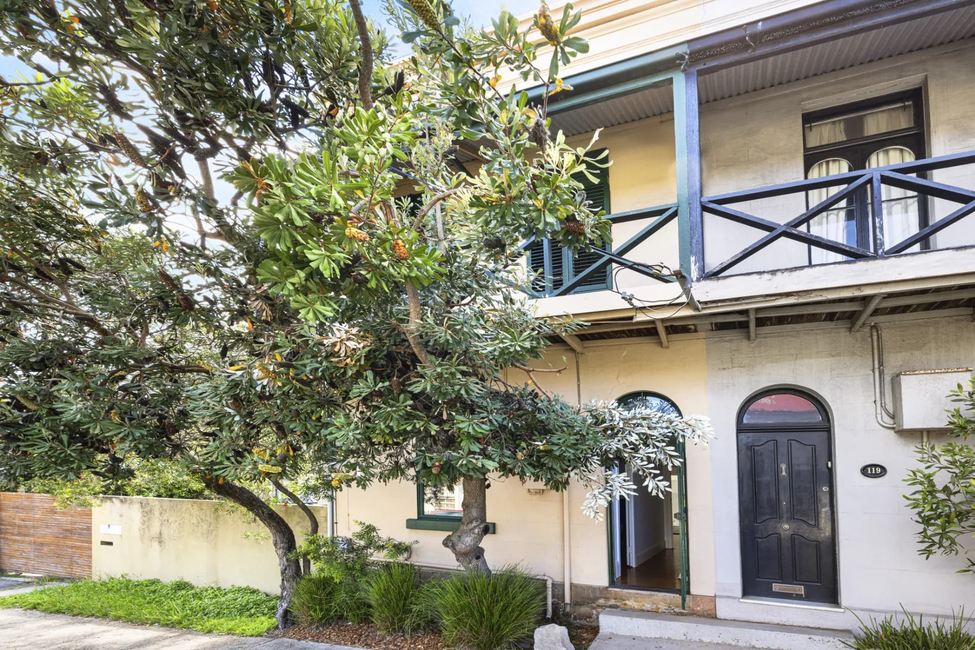 121 Carrington Road, Queens Park - Thumbnail 7