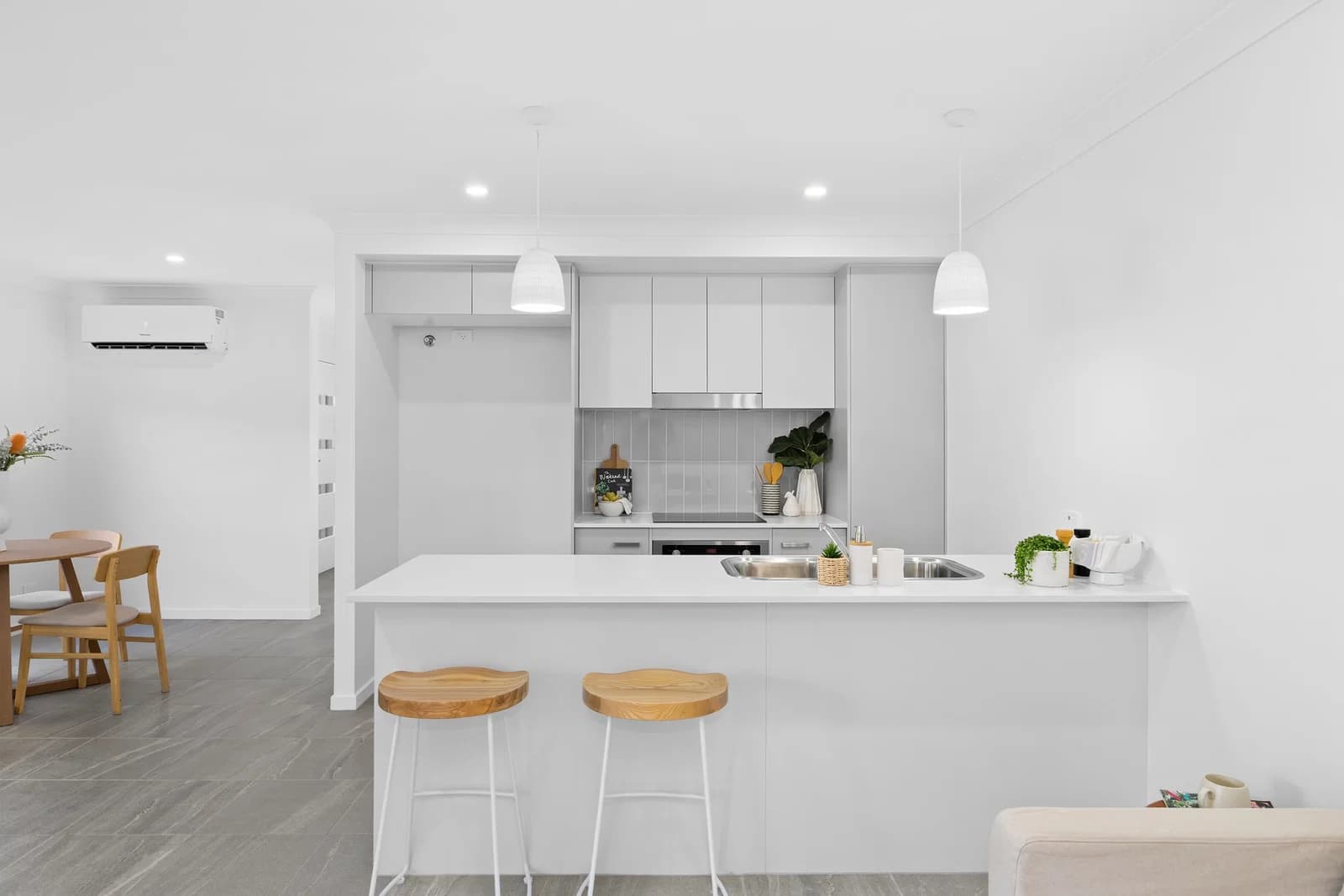 1/5 Kestrel Road, Park Ridge, QLD, 4125, Park Ridge - Thumbnail 4