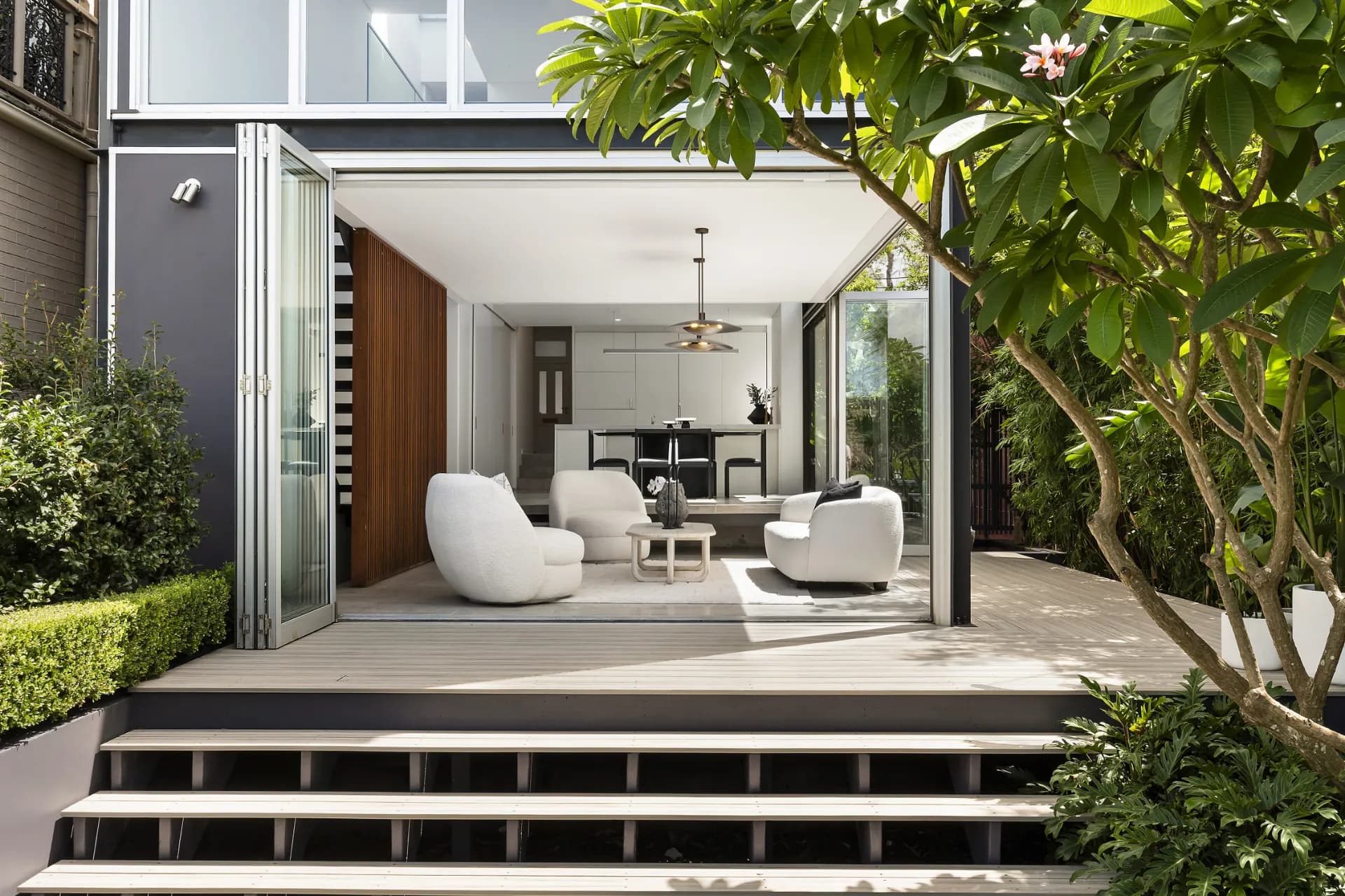 15 Dock Road, Birchgrove - Thumbnail 7