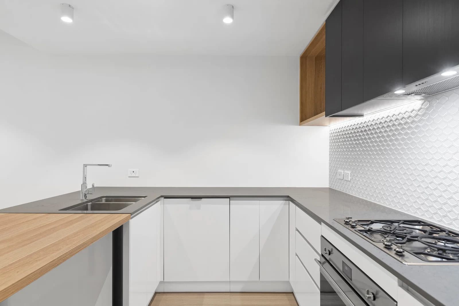202/17 Duncan Street, West End, QLD, 4101, West End - Thumbnail 2