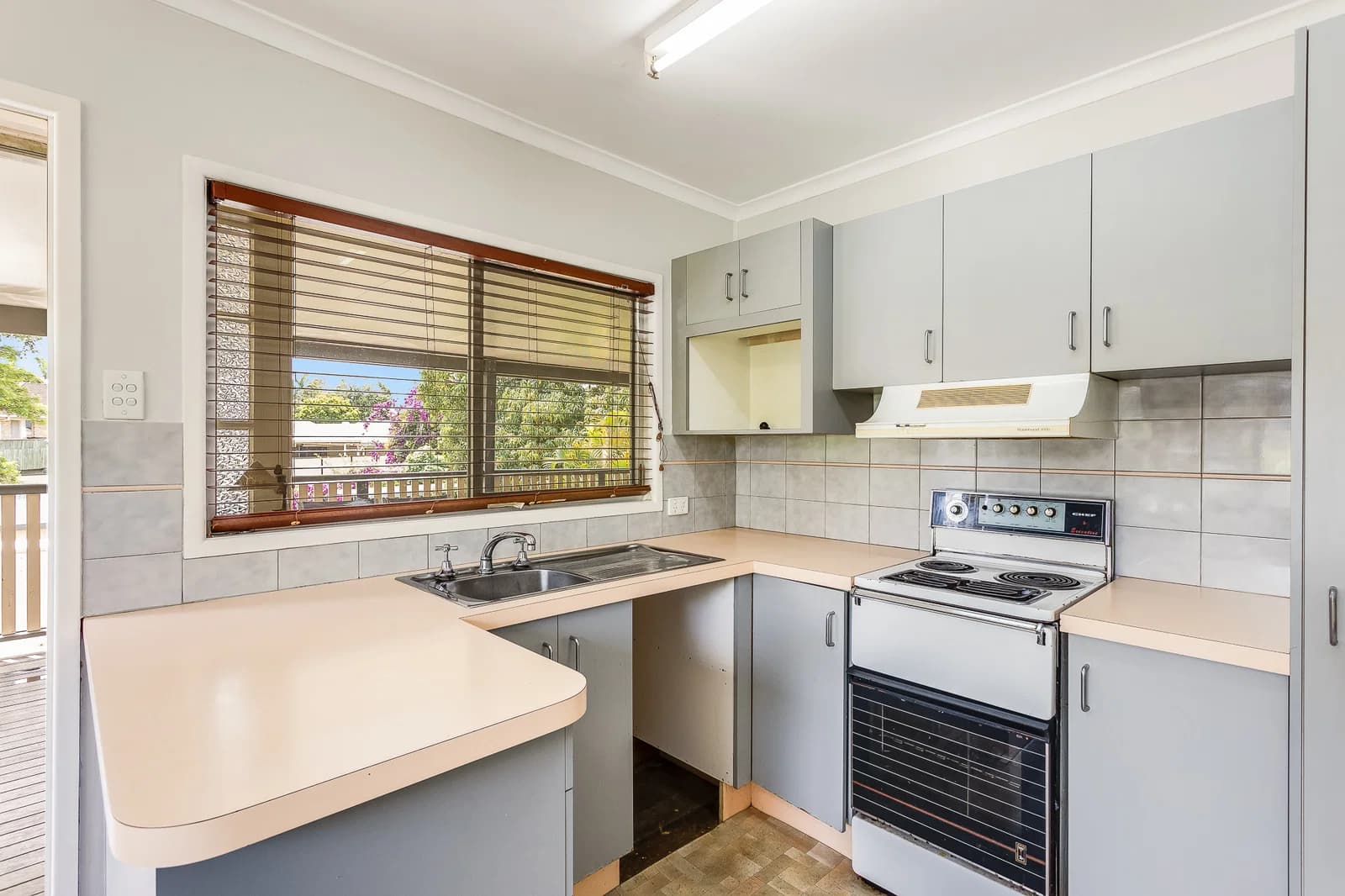 199 Duffield Road, Kallangur, QLD, 4503, Kallangur - Thumbnail 4