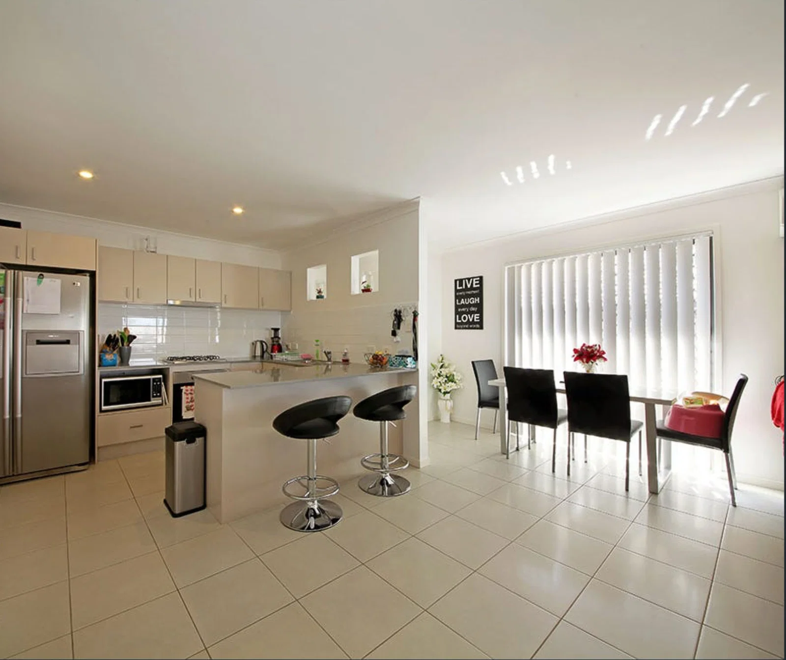 3 Applewood Court, Kallangur, QLD, 4503, Kallangur - Thumbnail 2