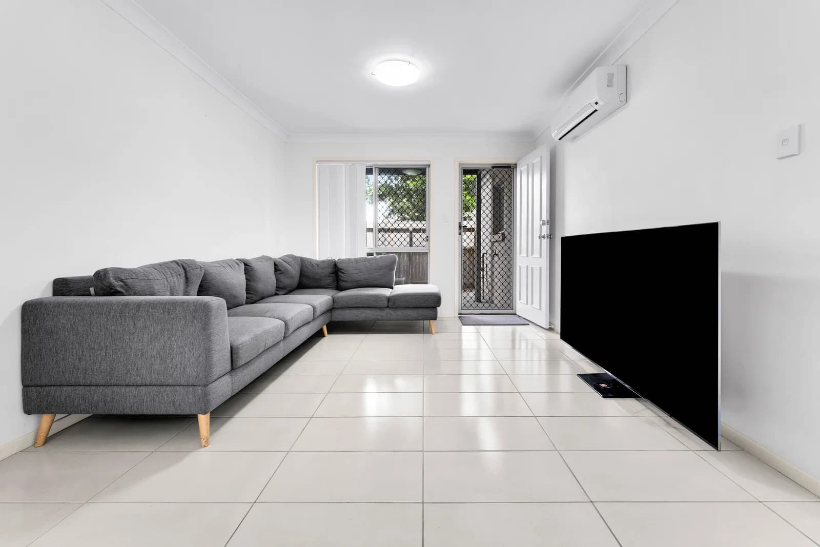 17/23-25 Blackwell Street, Hillcrest, QLD, 4118, Hillcrest - Thumbnail 2