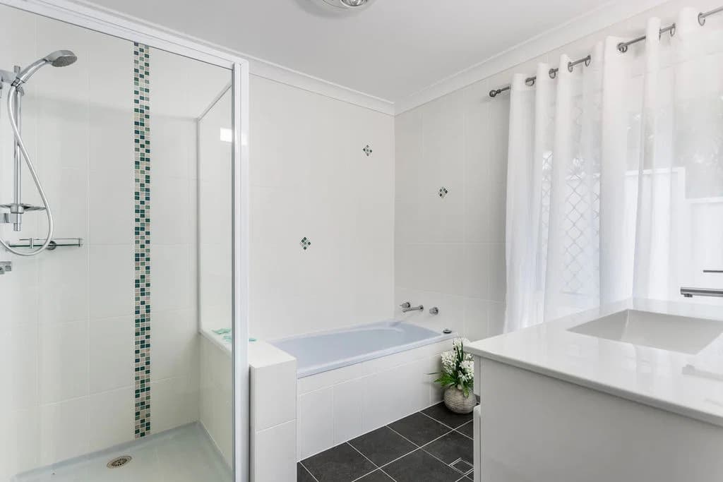 3 Kirrily Court, Collingwood Park, QLD, 4301, Collingwood Park - Thumbnail 8