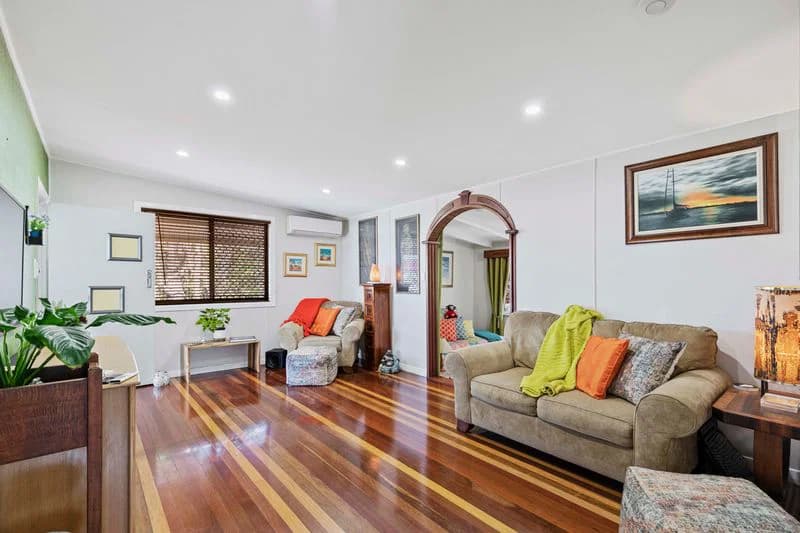 1054 Anzac Avenue, Petrie, QLD, 4502, Petrie - Thumbnail 3