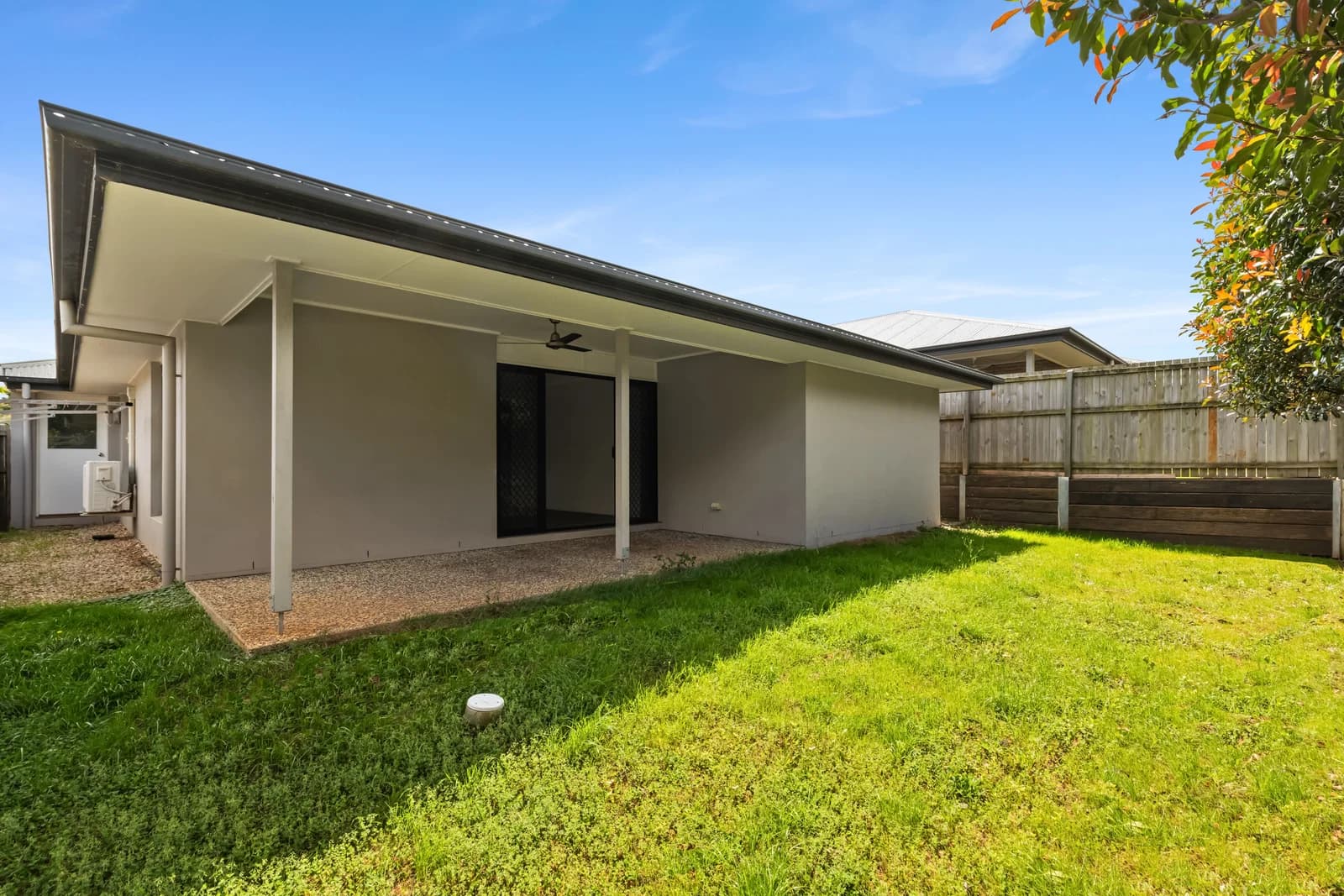 10 Swansea Circuit, Redland Bay, QLD, 4165, Redland Bay - Thumbnail 2