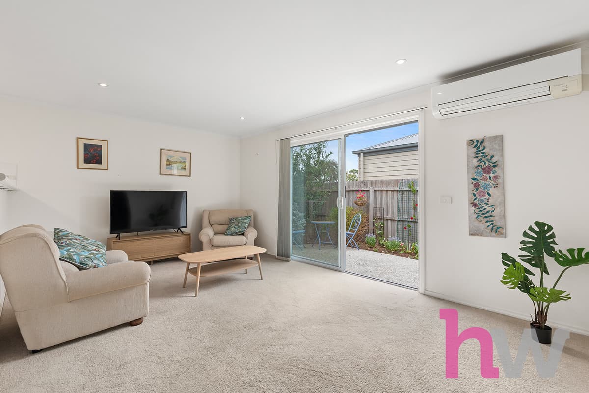 8 Barnfather Street, THOMSON VIC 3219, Thomson - Thumbnail 2