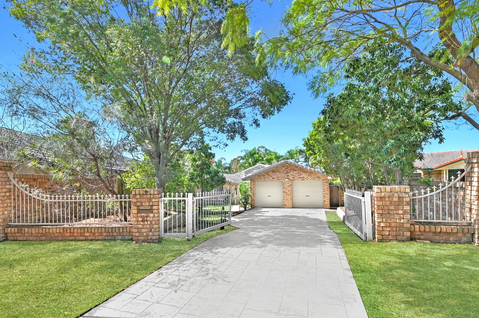 21 Collingwood Avenue, Robina, QLD, 4226, Robina - Thumbnail 2
