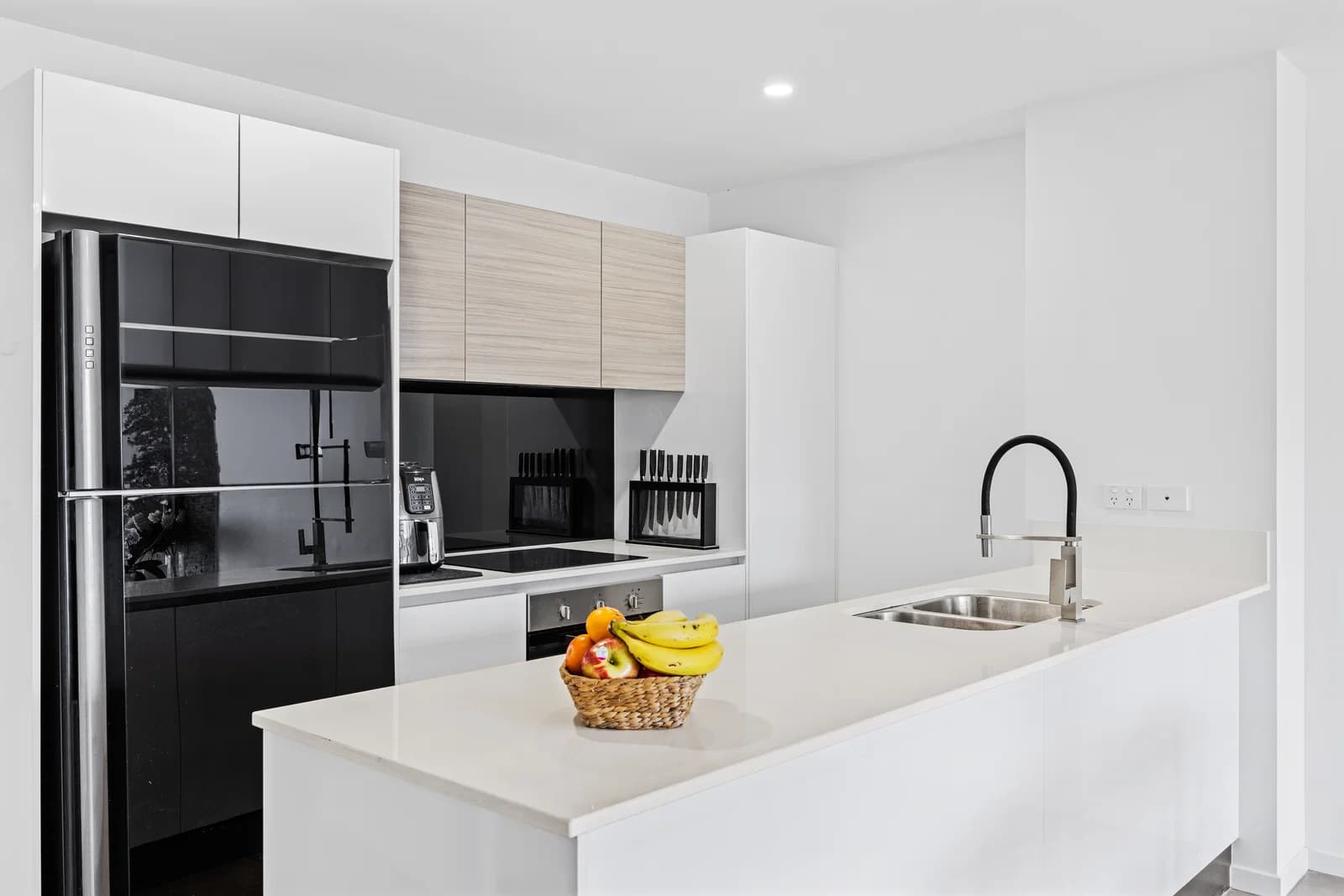 2310/1-7 Waterford Court, Bundall, QLD, 4217, Bundall - Thumbnail 8
