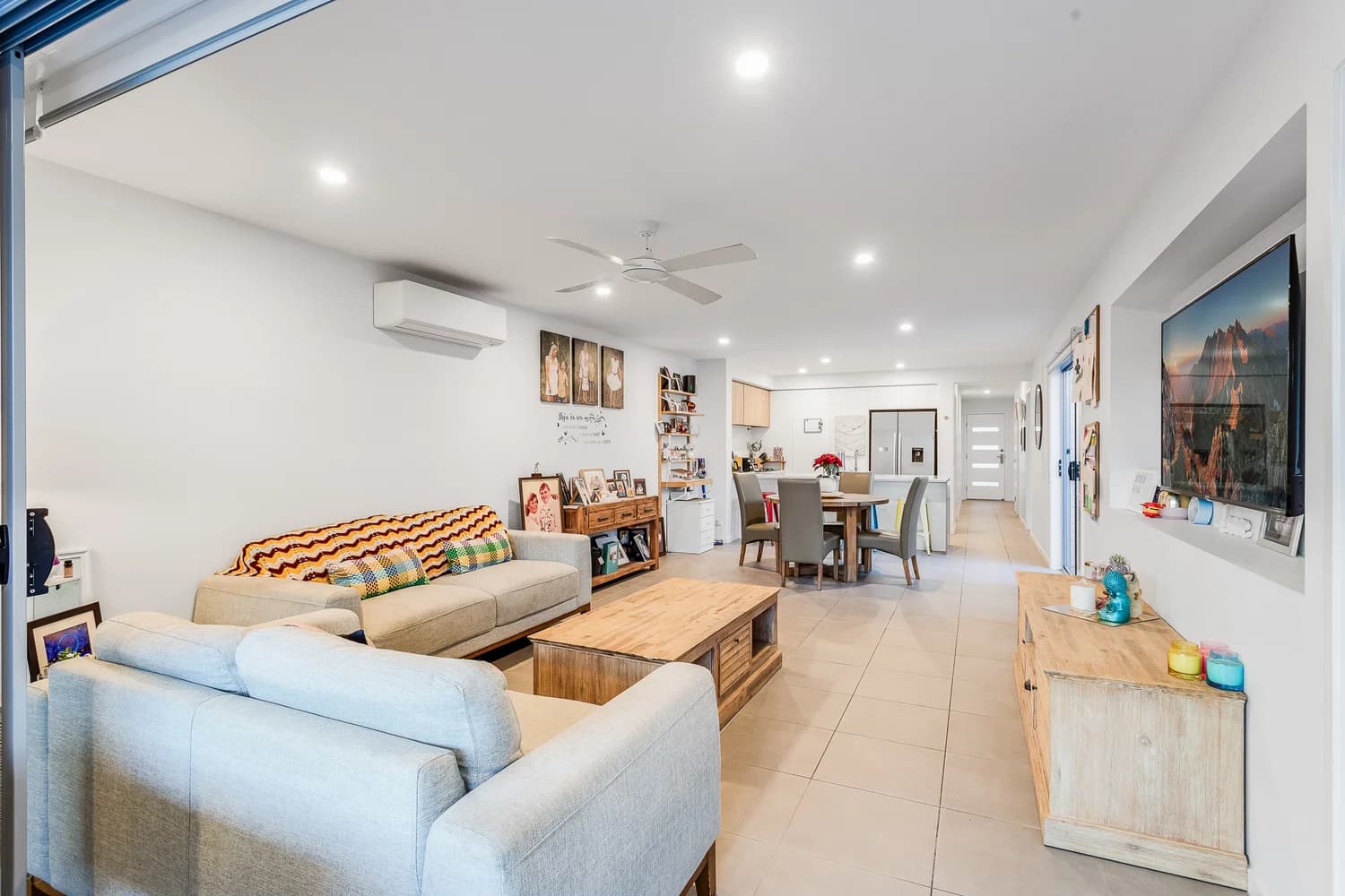 22 Gilvear Crescent Strathpine QLD 4500, Strathpine - Thumbnail 5