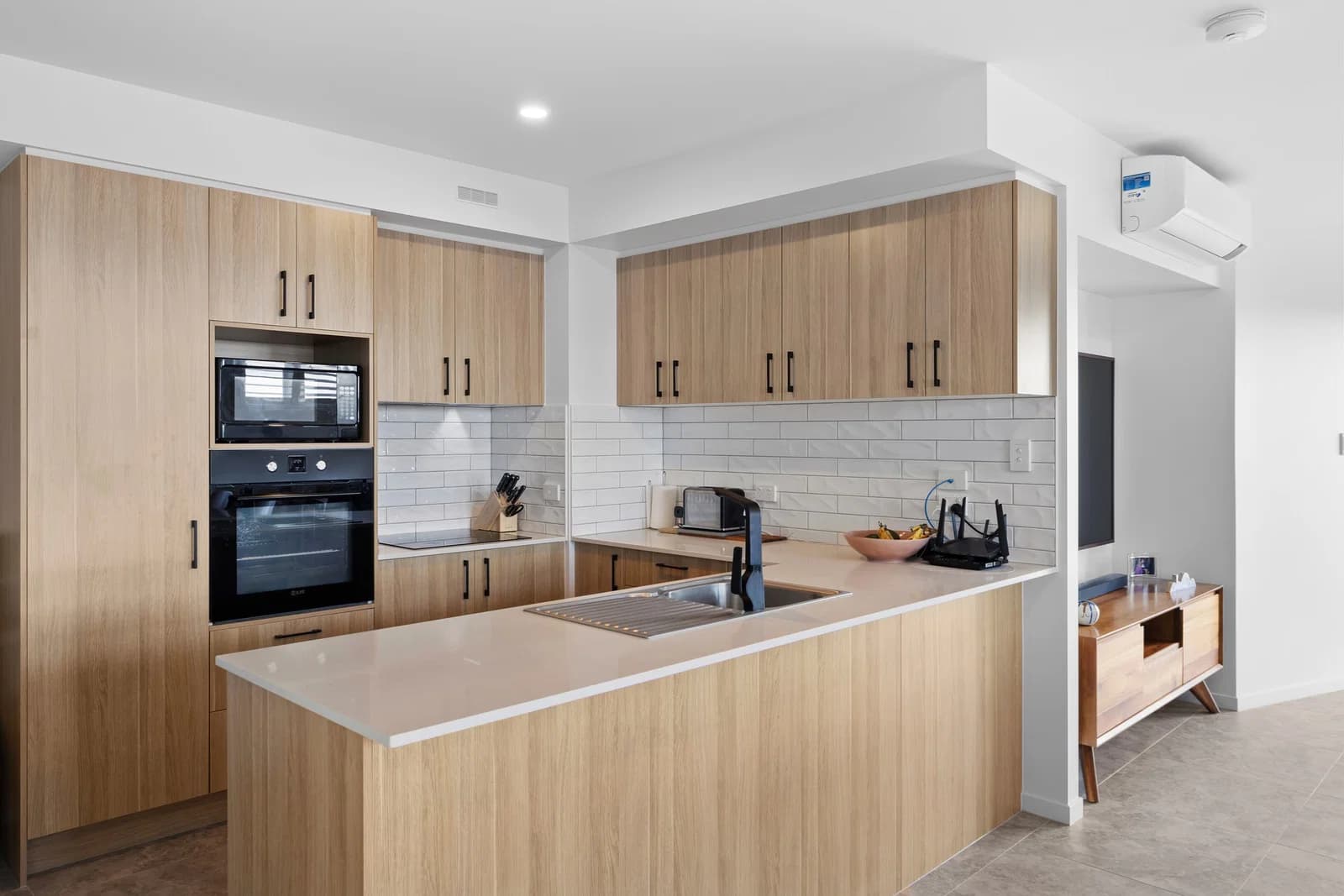 16/8 Besham Parade, Wynnum, QLD, 4178, Wynnum - Thumbnail 5