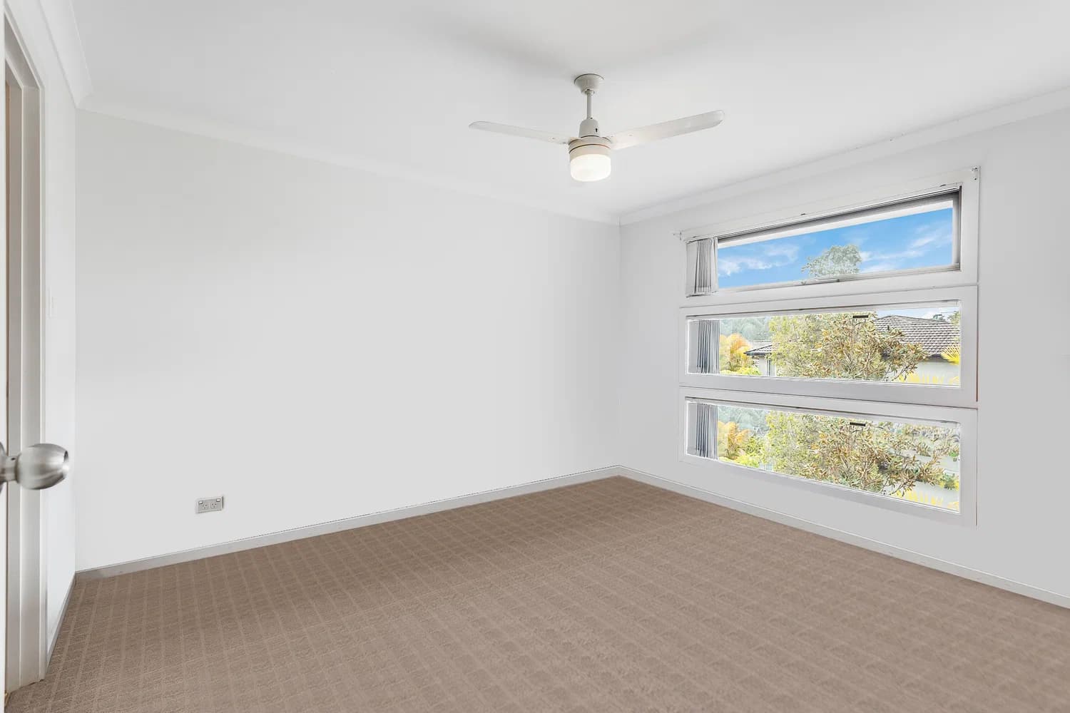 96 Valentine Circuit, Augustine Heights, QLD, 4300, Augustine Heights - Thumbnail 4