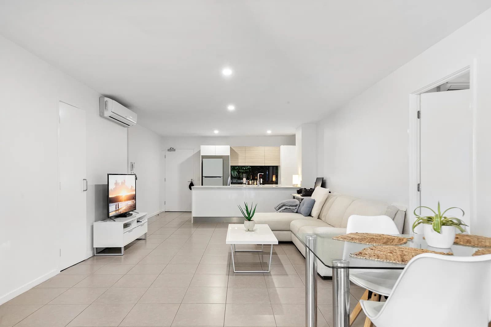 3112/1-7 Waterford Court, Bundall, QLD, 4217, Bundall - Thumbnail 4