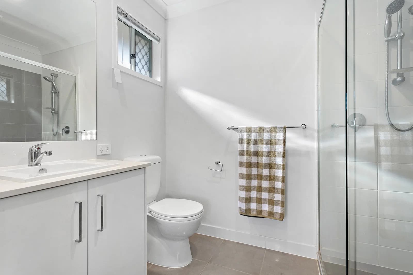 63 Miriam Street, Karalee, QLD, 4306, Karalee - Thumbnail 7