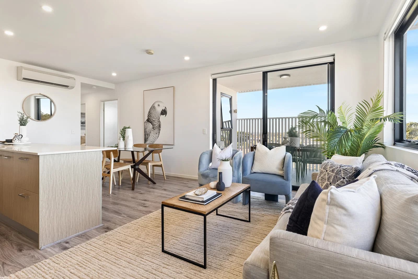 408/57 Ludwick Street, Cannon Hill, QLD, 4170, Cannon Hill - Thumbnail 3