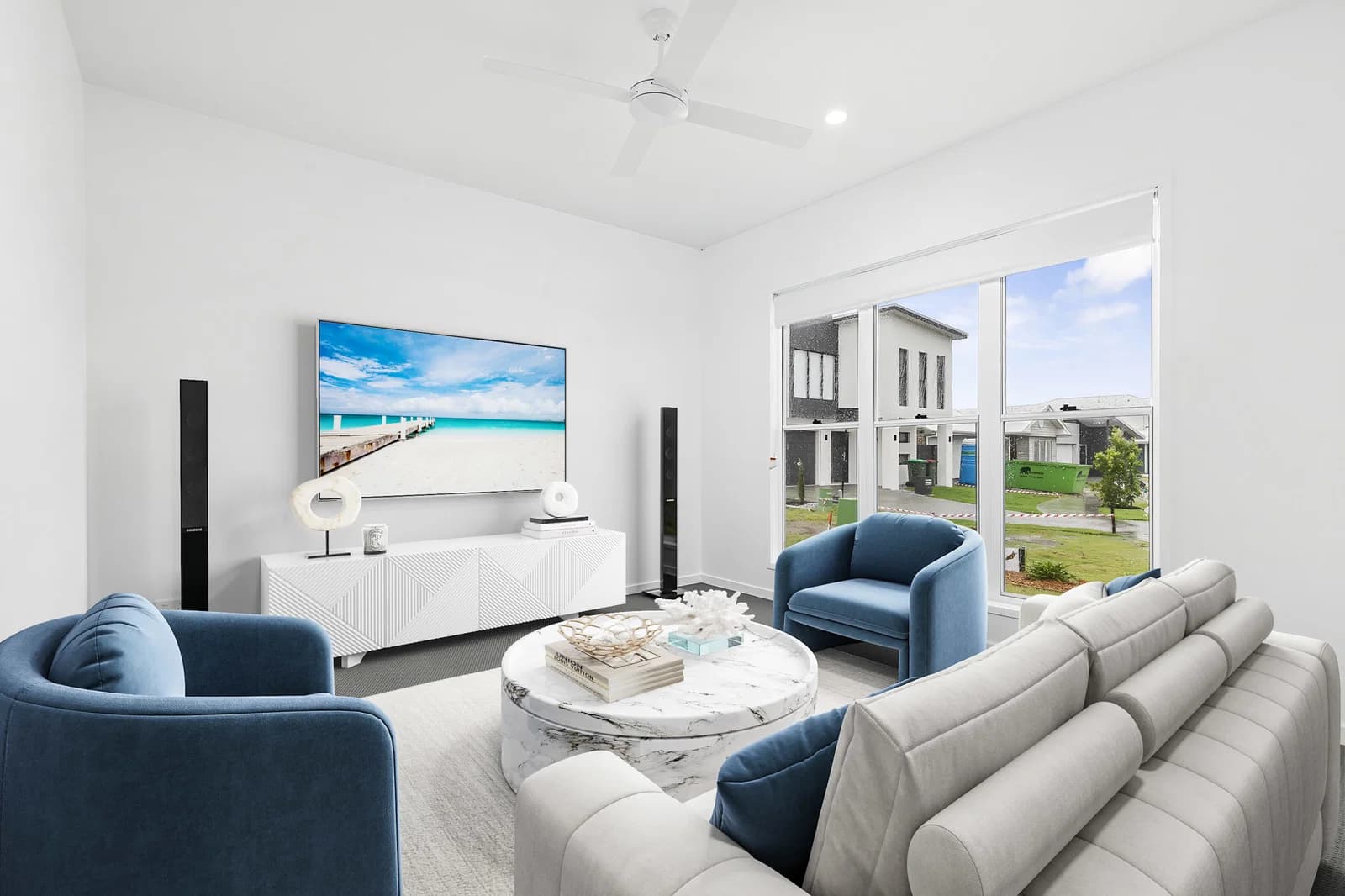 40 Valley Crescent, Palmview, QLD, 4553, Palmview - Thumbnail 2