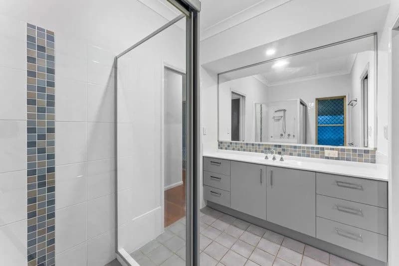 20 Alexandra Avenue, North Lakes, QLD, 4509, North Lakes - Thumbnail 7