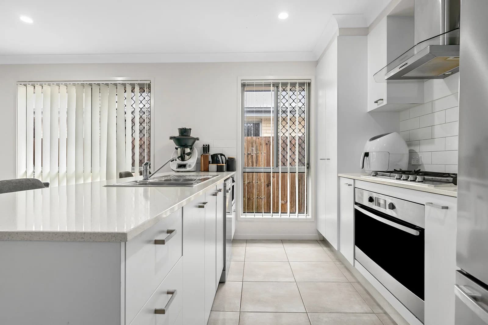 64 Killara Boulevard, Logan Reserve, QLD, 4133, Logan Reserve - Thumbnail 3