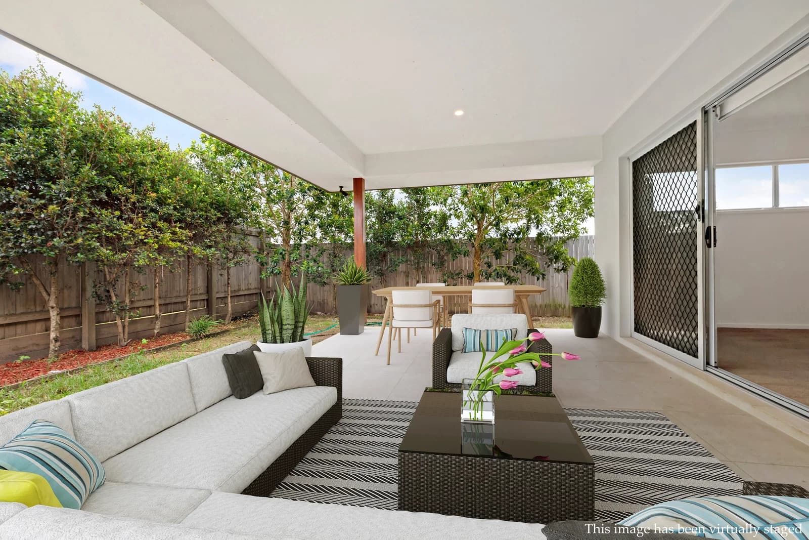11 Ellabay Crescent, Redland Bay, QLD, 4165, Redland Bay - Thumbnail 5