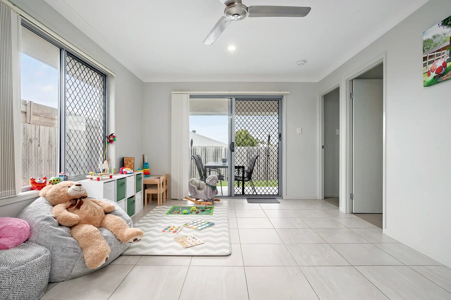 31 Macadamia Street, Mango Hill, QLD, 4509, Mango Hill - Thumbnail 3