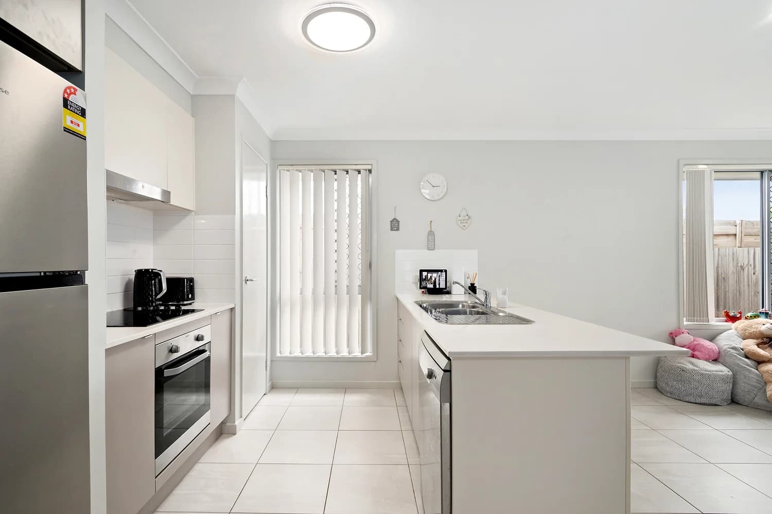 31 Macadamia Street, Mango Hill, QLD, 4509, Mango Hill - Thumbnail 4