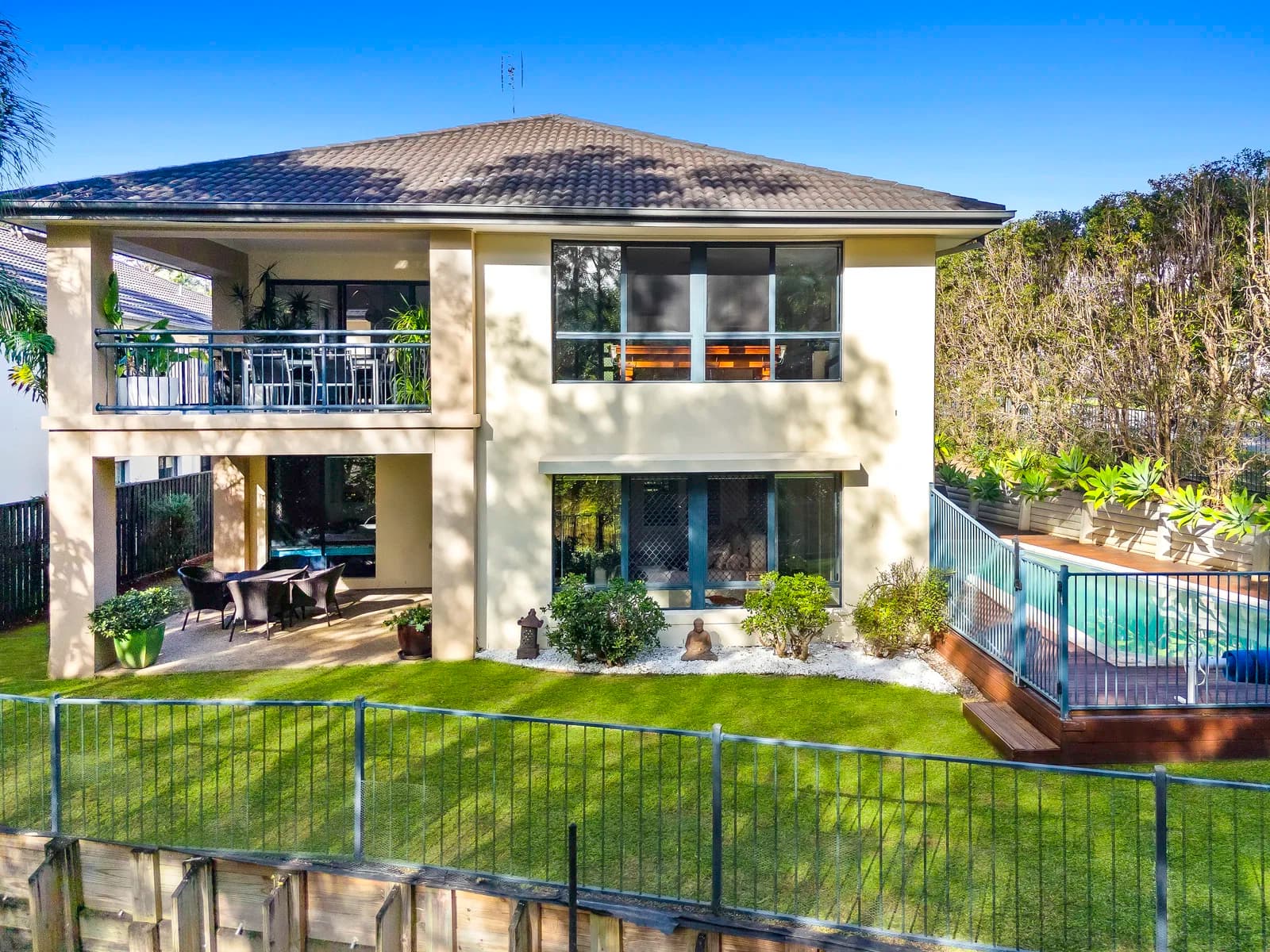 2 Northpoint Close, Robina, QLD, 4226, Robina - Thumbnail 2