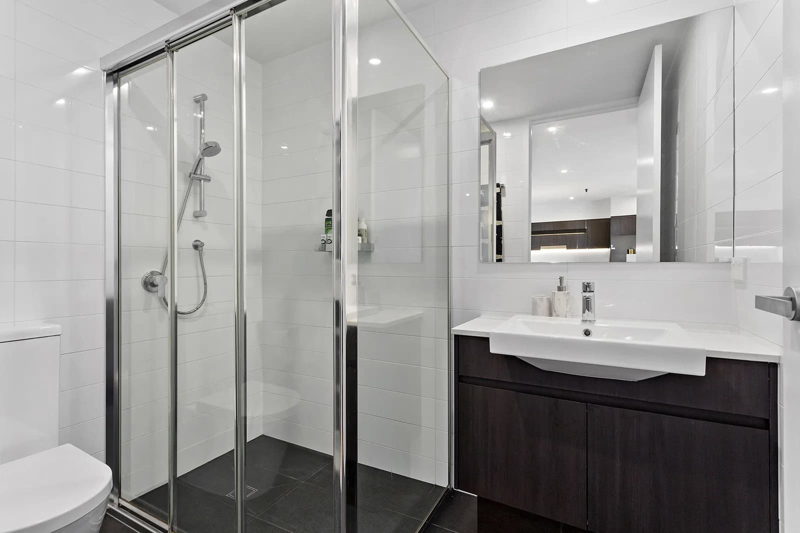 403/133 Clarence Road Indooroopilly QLD 4068, Indooroopilly - Thumbnail 7