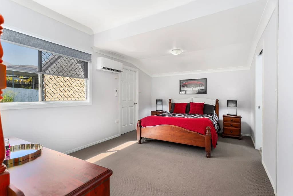 13 Raymond Street, North Ipswich, QLD, 4305, North Ipswich - Thumbnail 6