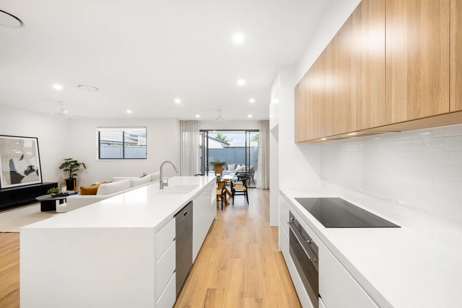 56 Dawn Parade, Miami, QLD, 4220, Miami - Thumbnail 5