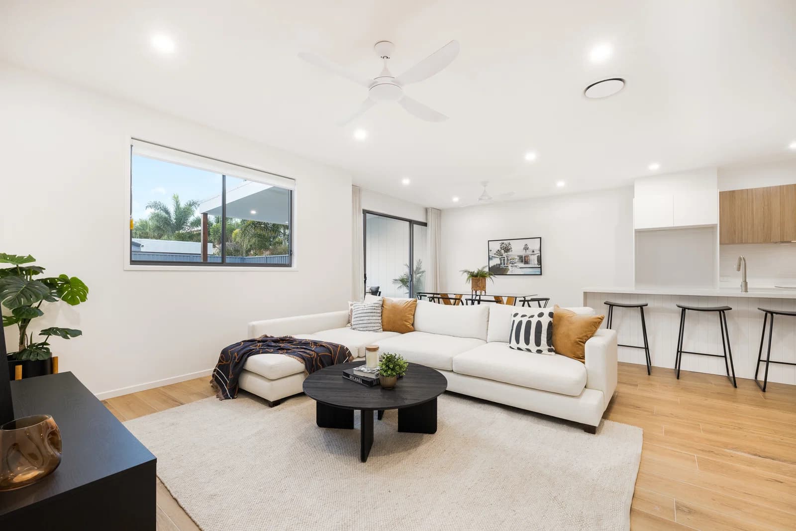 56 Dawn Parade, Miami, QLD, 4220, Miami - Thumbnail 6