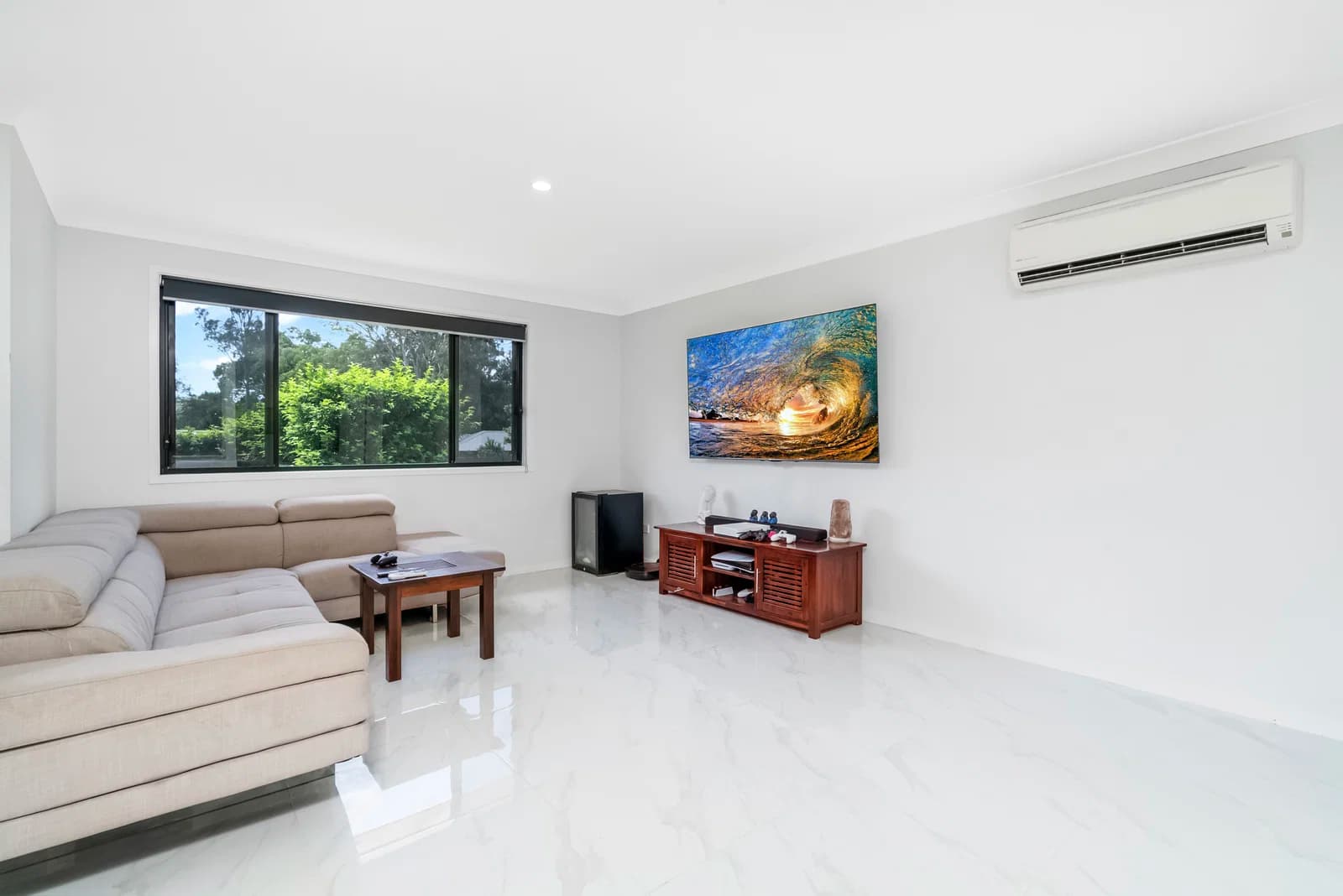 18 Lexington Drive, Worongary, QLD, 4213, Worongary - Thumbnail 4