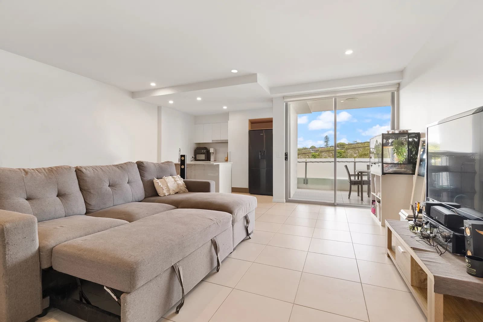 11/8 Springwood Street, Mount Gravatt East, QLD, 4122, Mount Gravatt East - Thumbnail 2
