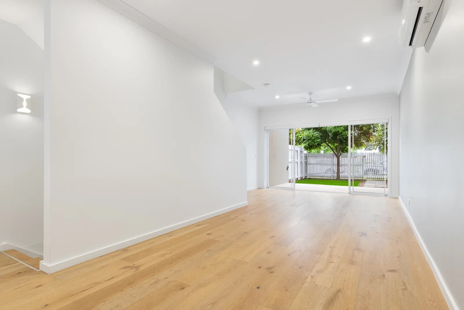2/5 Troubridge Street, Mount Gravatt East, QLD, 4122, Mount Gravatt East - Thumbnail 2