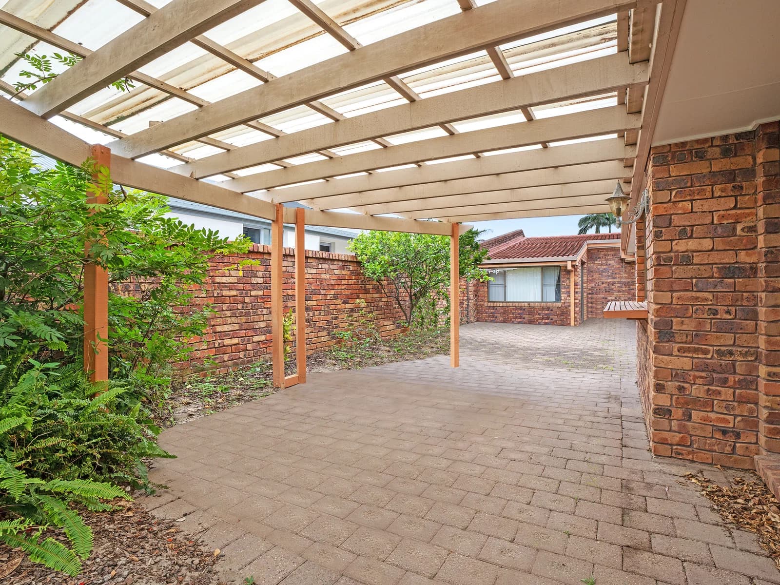 28 O'Grady Drive, Paradise Point, QLD, 4216, Paradise Point - Thumbnail 2