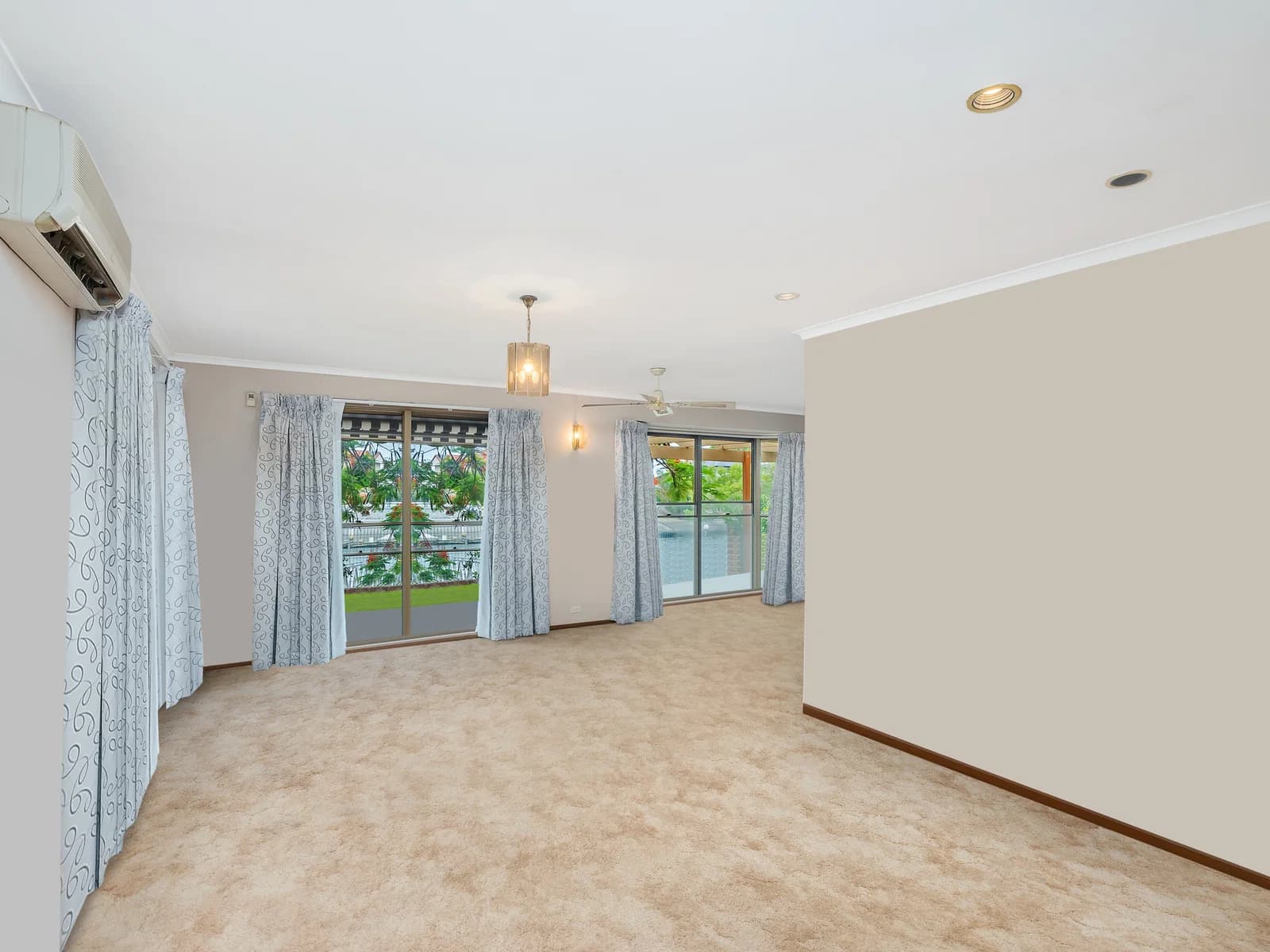 28 O'Grady Drive, Paradise Point, QLD, 4216, Paradise Point - Thumbnail 6