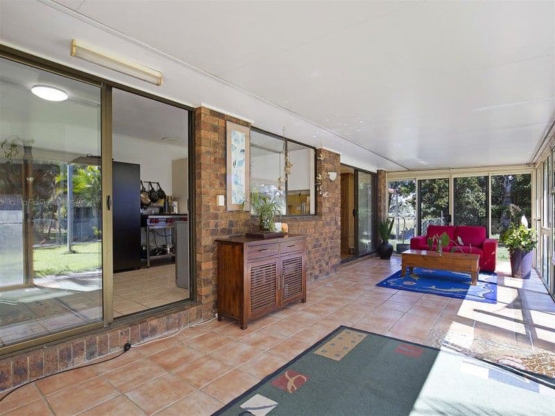 69 Rogers Street, Beachmere, QLD, 4510, Beachmere - Thumbnail 5