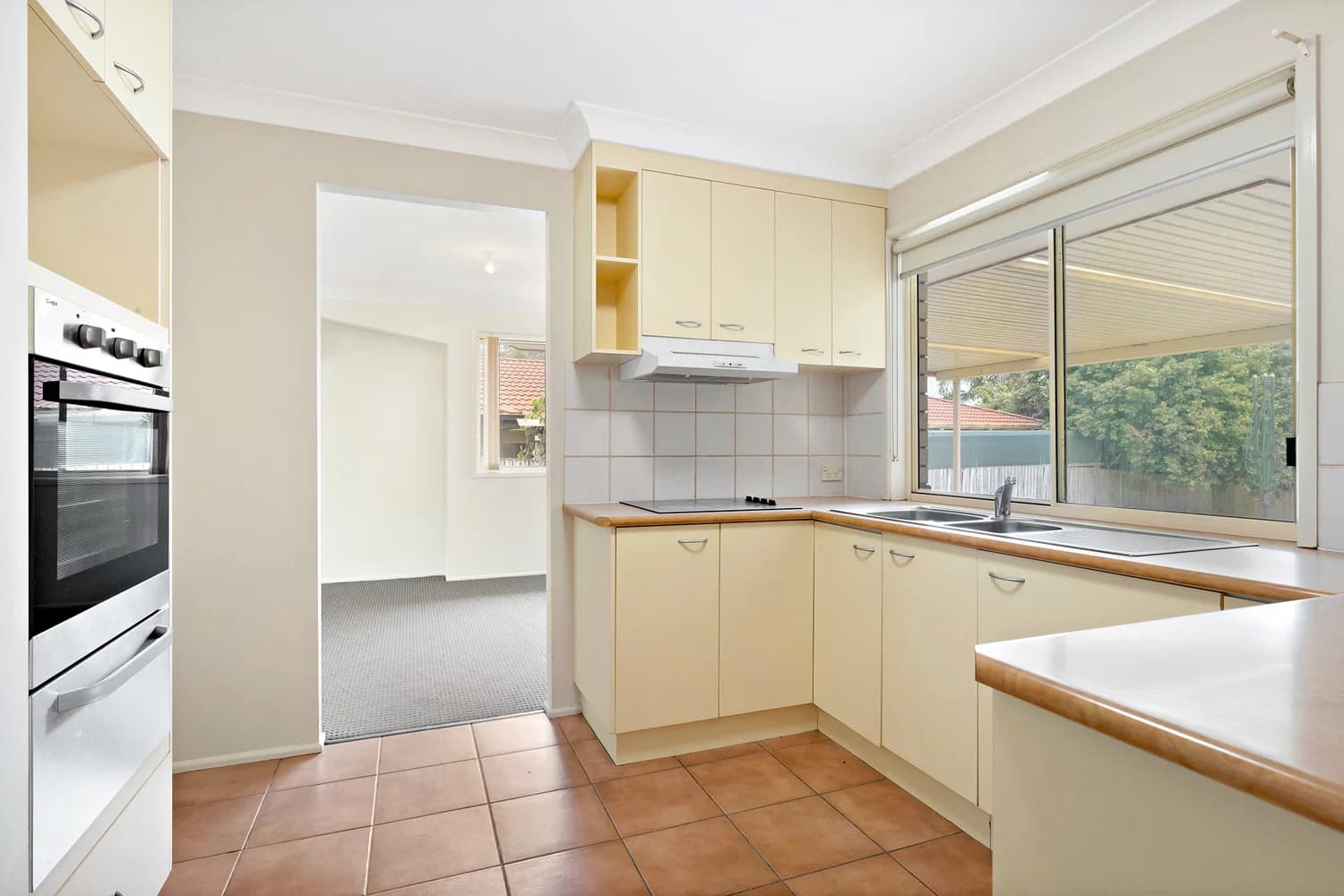 2 Agathis Place Capalaba QLD 4157, Capalaba - Thumbnail 5