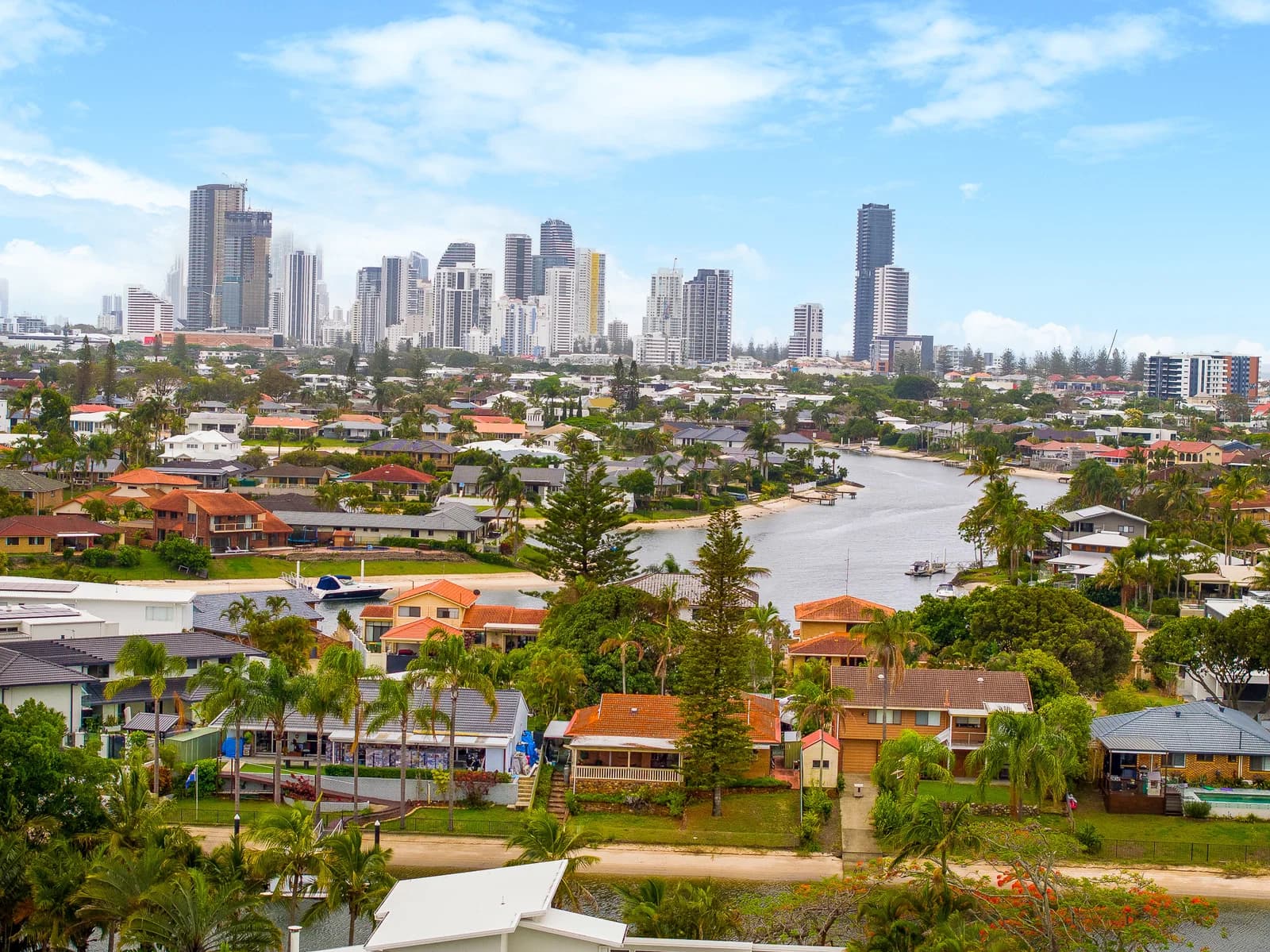 26 Bight Court, Mermaid Waters, QLD, 4218, Mermaid Waters - Thumbnail 3