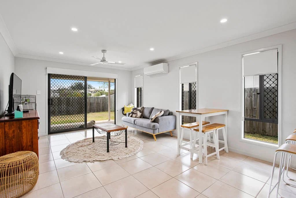 16 Kambu Close, Karalee, QLD, 4306, Karalee - Thumbnail 5