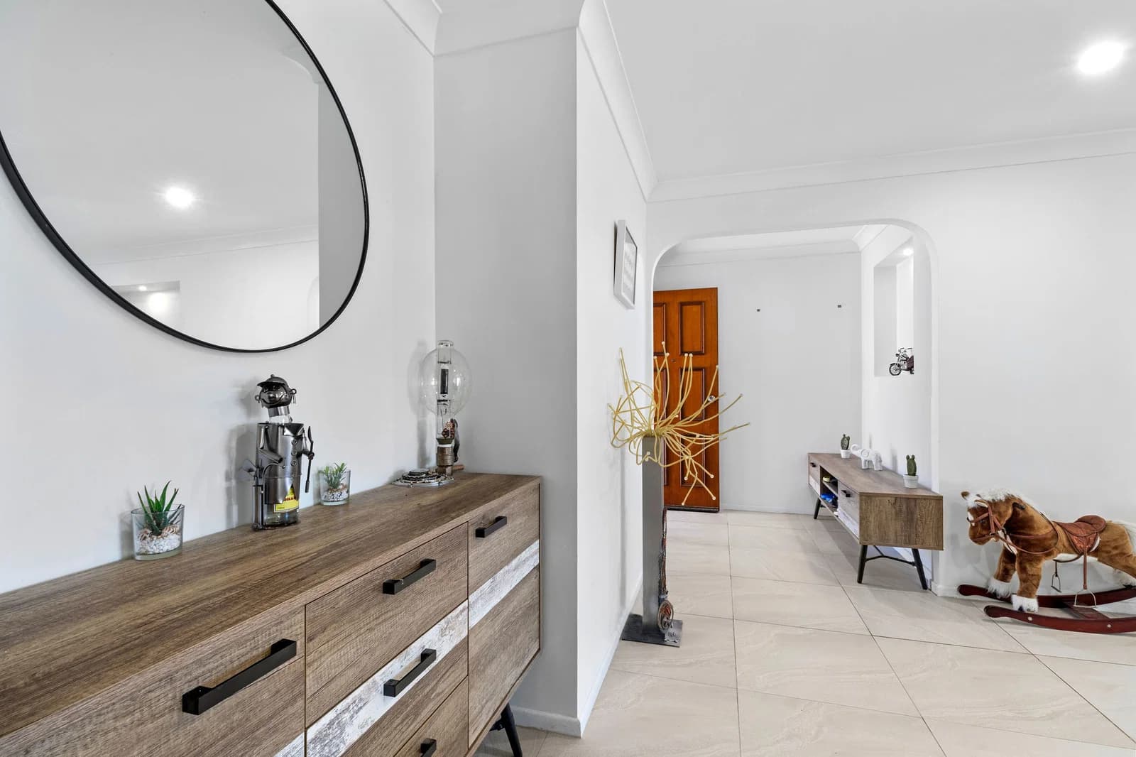 2/137 Amarina Avenue, Mooloolaba, QLD, 4557, Mooloolaba - Thumbnail 5