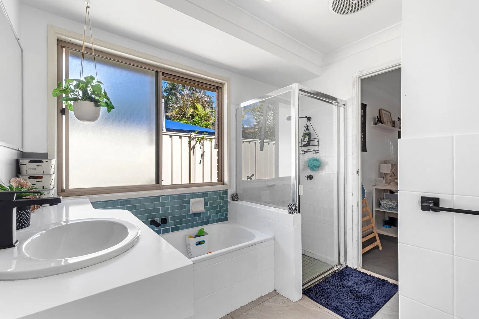2/137 Amarina Avenue, Mooloolaba, QLD, 4557, Mooloolaba - Thumbnail 8