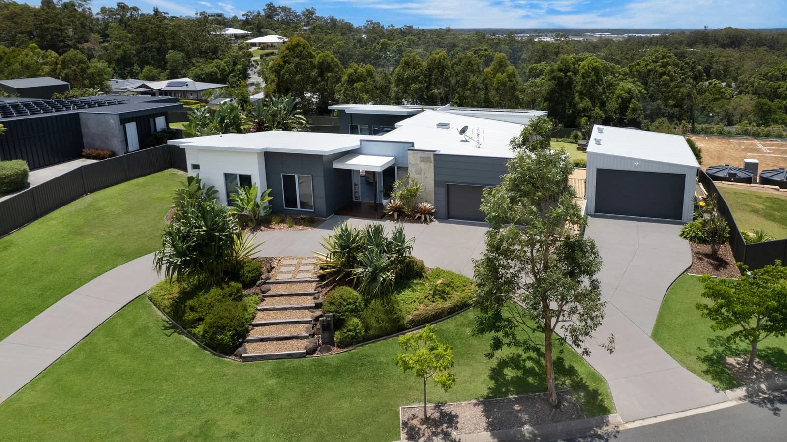 98 Palmview Forest Drive, Palmview, QLD, 4553, Palmview - Thumbnail 3