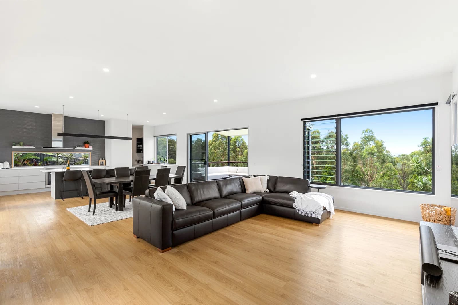 98 Palmview Forest Drive, Palmview, QLD, 4553, Palmview - Thumbnail 5