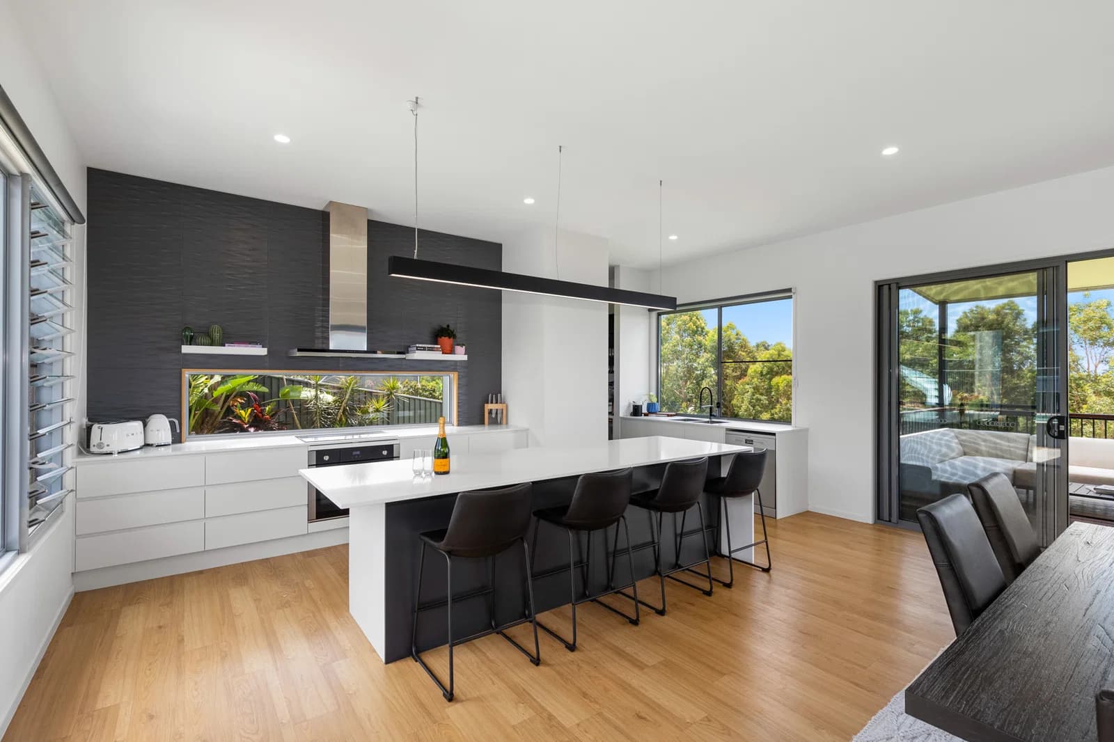 98 Palmview Forest Drive, Palmview, QLD, 4553, Palmview - Thumbnail 6