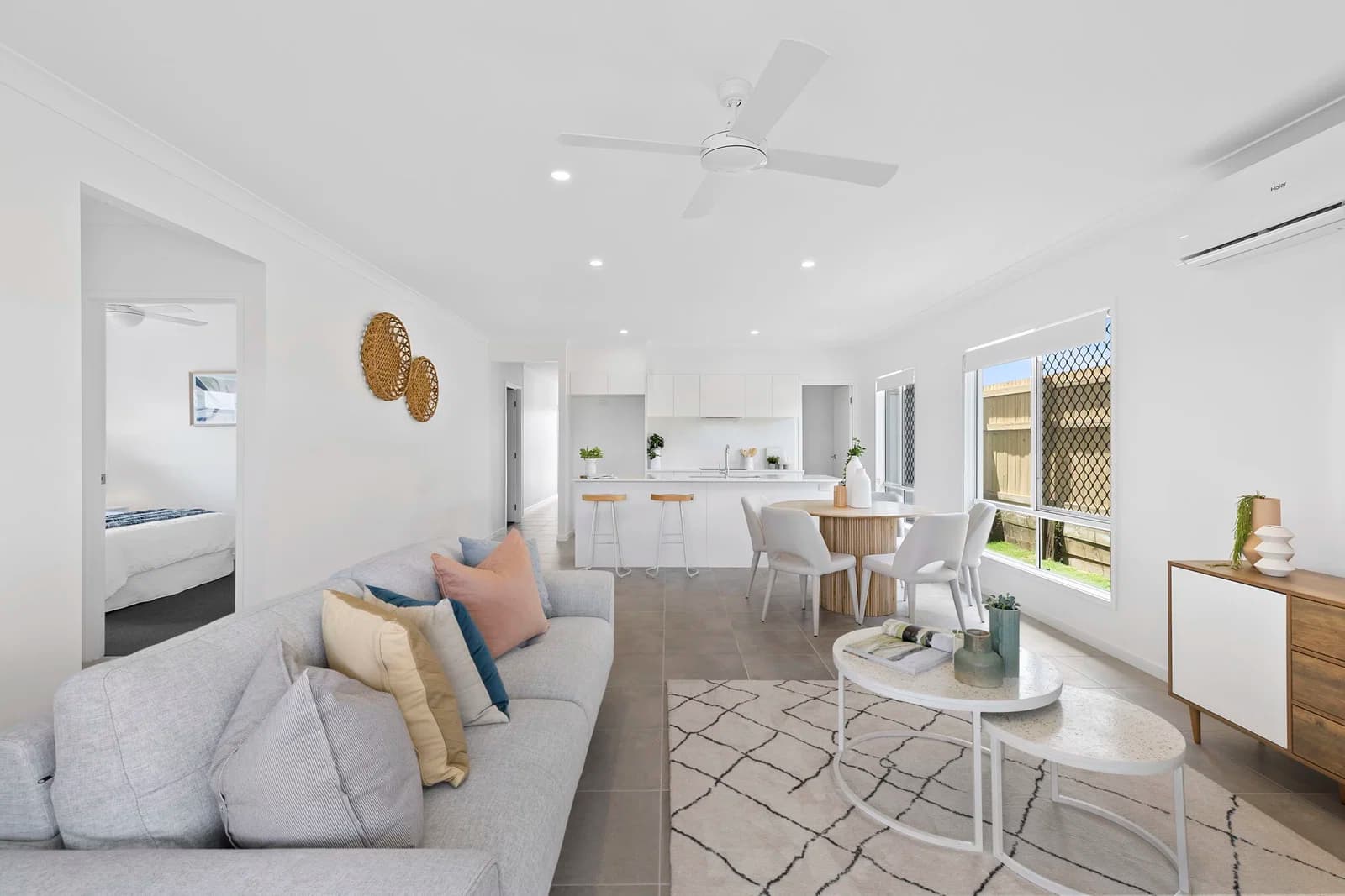 14 Tulip Tree Street, Park Ridge, QLD, 4125, Park Ridge - Thumbnail 3