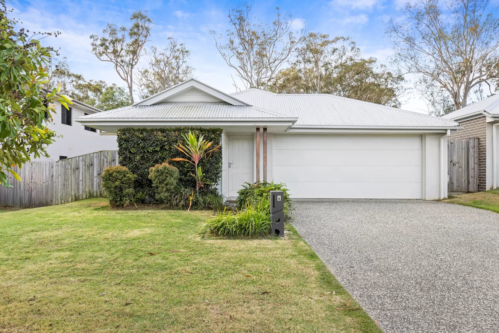 4 Frederick Place, Park Ridge, QLD, 4125, Park Ridge - Image 1