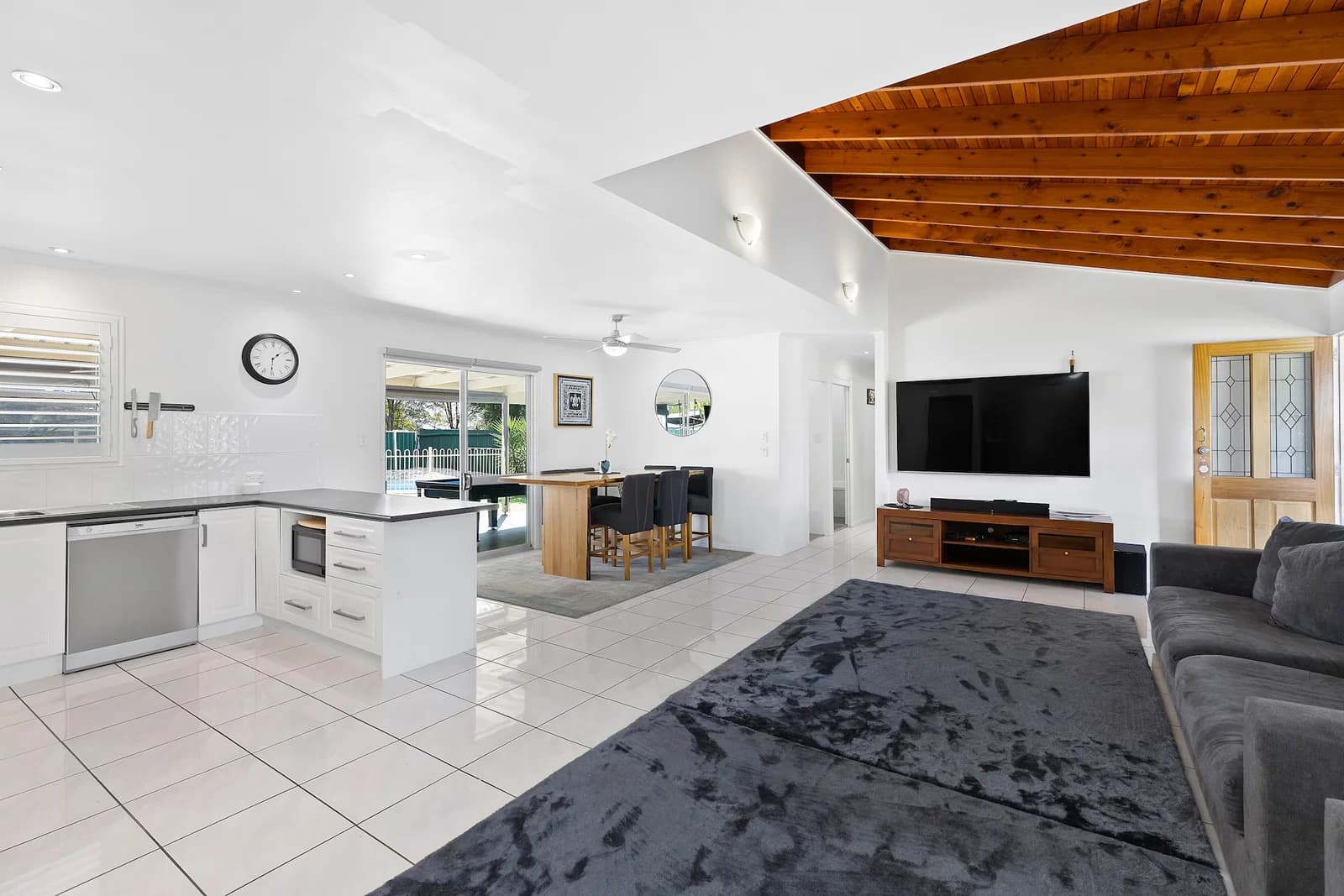 25 Sandalwood Street, Crestmead, QLD, 4132, Crestmead - Thumbnail 5